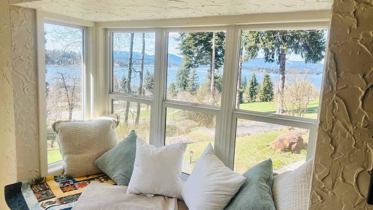 Photo of Bedroom in East Hope