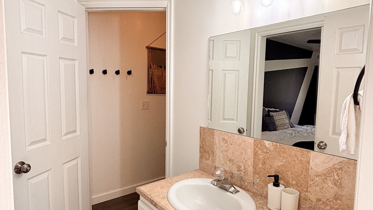 Photo of Bathroom in Garden City