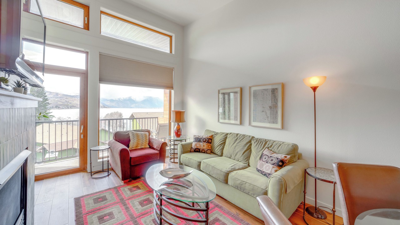 Photo of Livingroom in Chelan