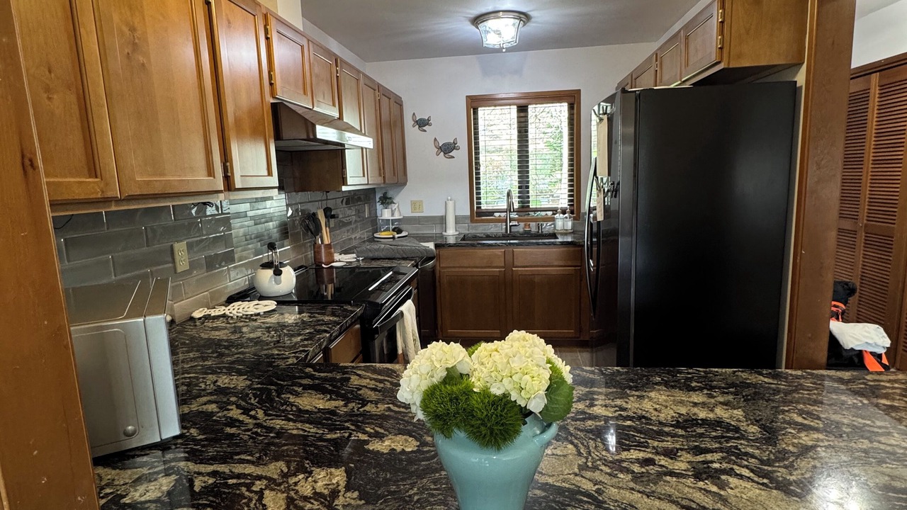 Photo of Kitchen in Port Ludlow