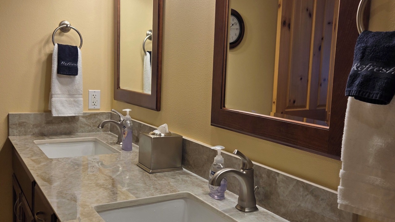 Photo of Bathroom in Leavenworth