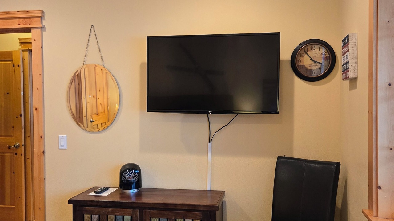 Photo of Bedroom in Leavenworth