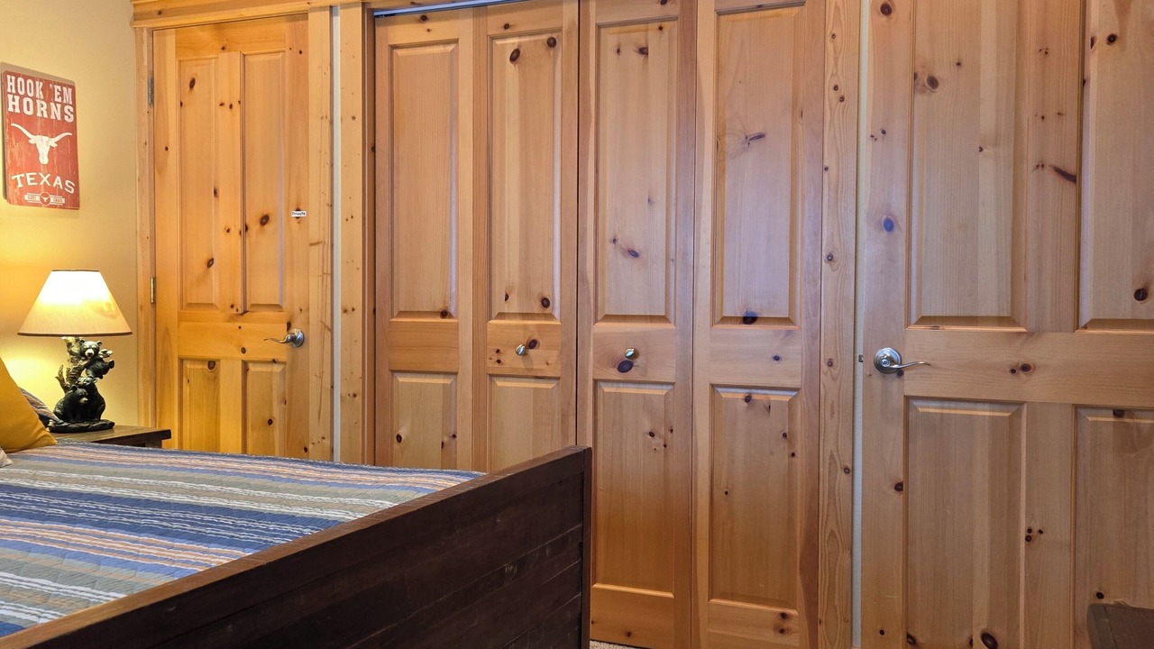 Photo of Bedroom in Leavenworth