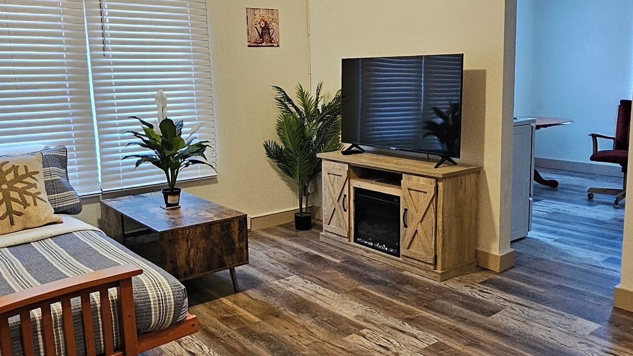 Photo of Livingroom in Metaline Falls
