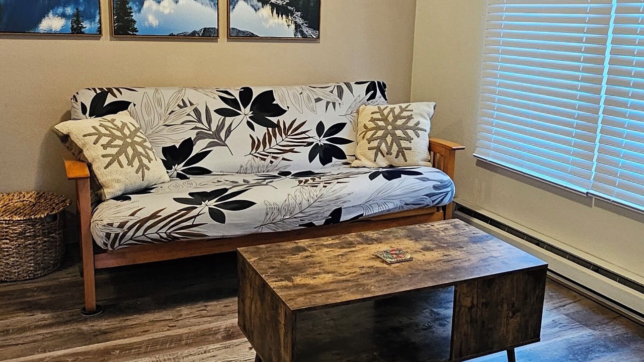 Photo of Livingroom in Metaline Falls