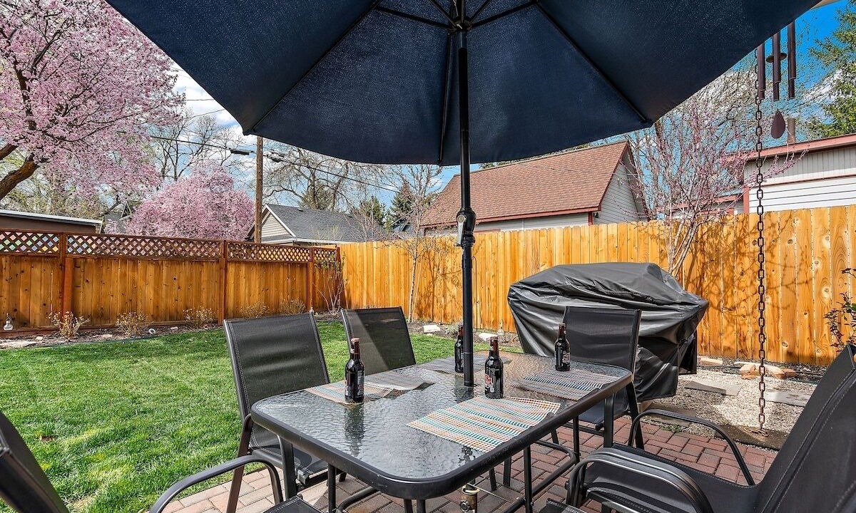 Photo of Outdoor in Harrison Boulevard