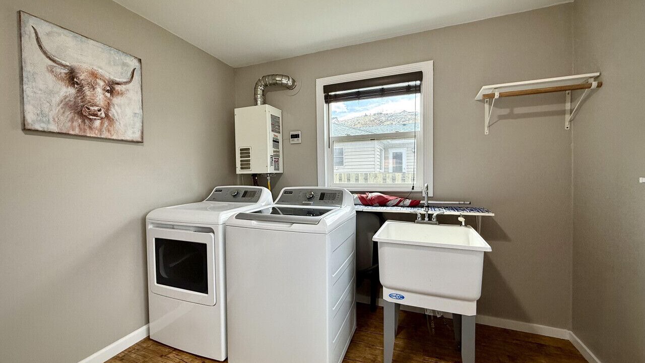 Photo of Bedroom in Baker City