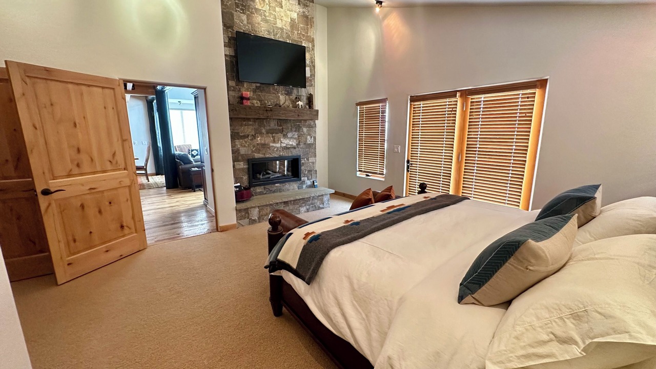 Photo of Bedroom in Big Sky