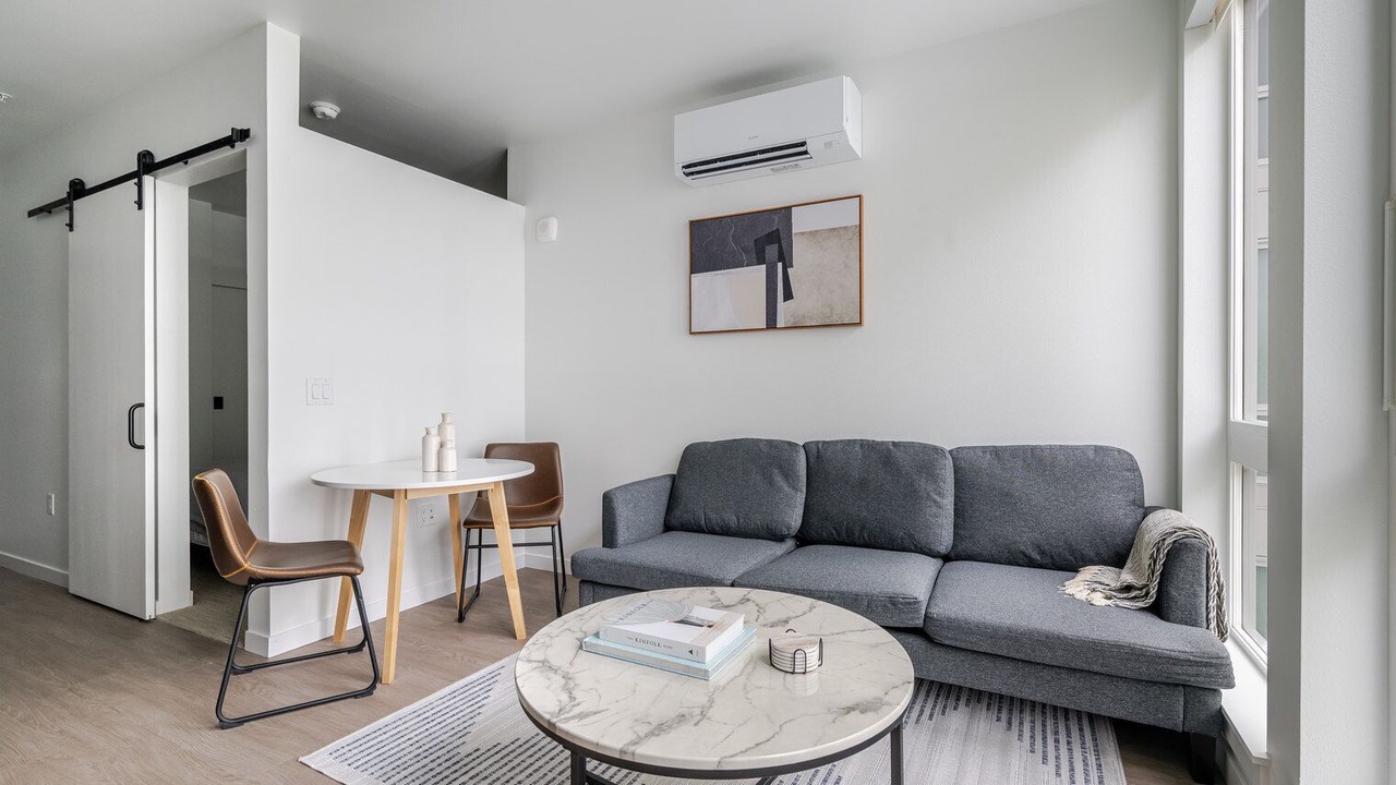 Photo of Livingroom in Redmond