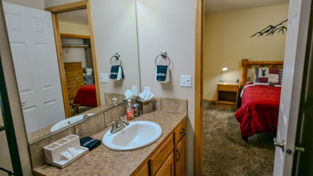 Photo of Bathroom in Coolin