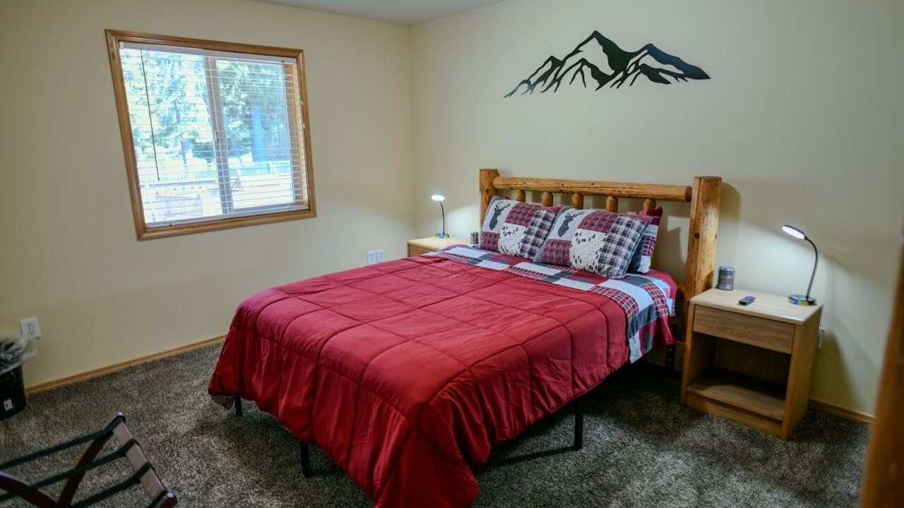 Photo of Bedroom in Coolin