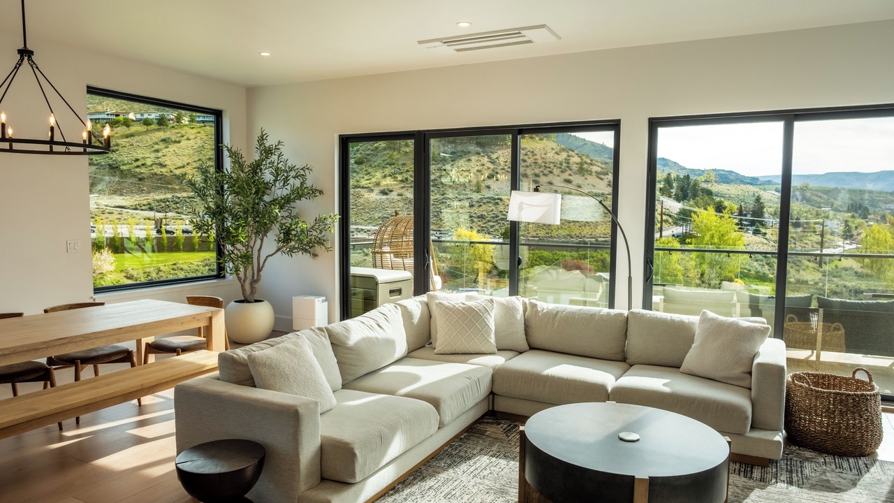 Photo of Livingroom in Chelan
