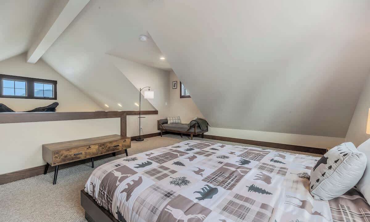 Photo of Bedroom in Dover Bay