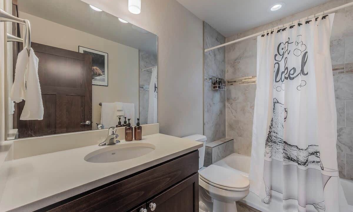 Photo of Bathroom in Dover Bay