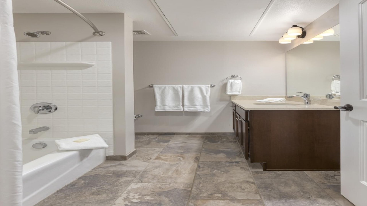 Photo of Bathroom in West Yellowstone