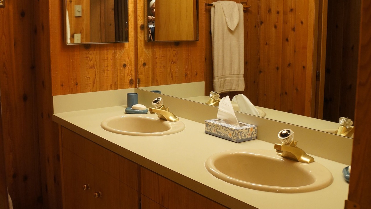 Photo of Bathroom in Hayden Lake