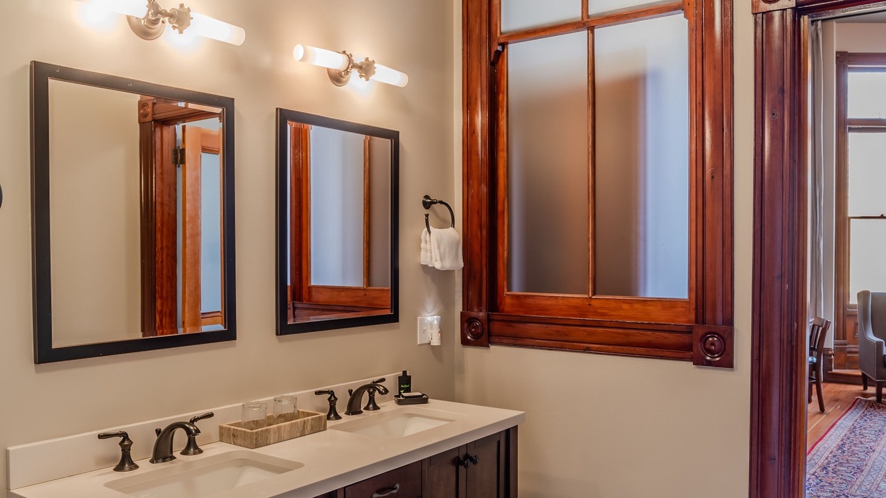 Photo of Bathroom in Port Townsend