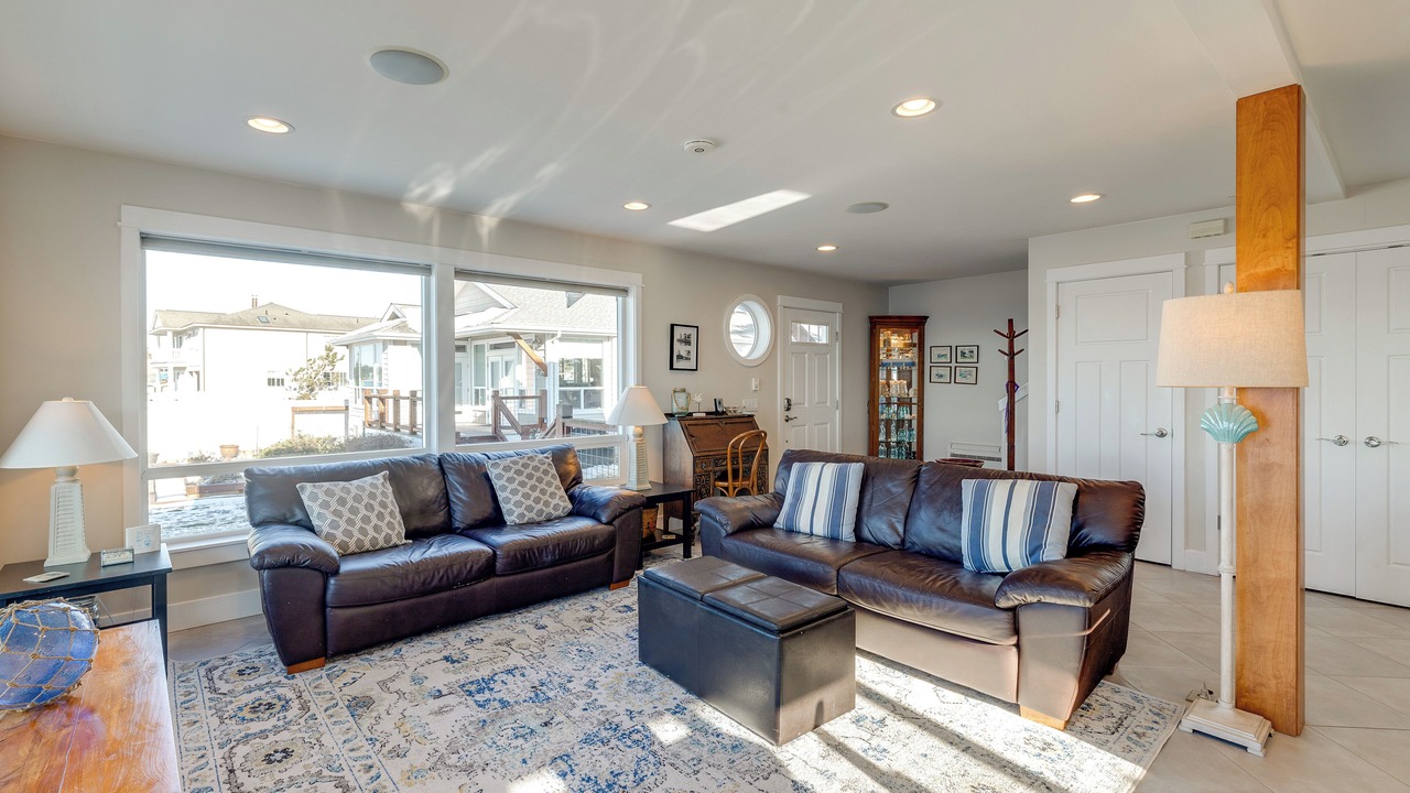 Photo of Livingroom in Birch Bay