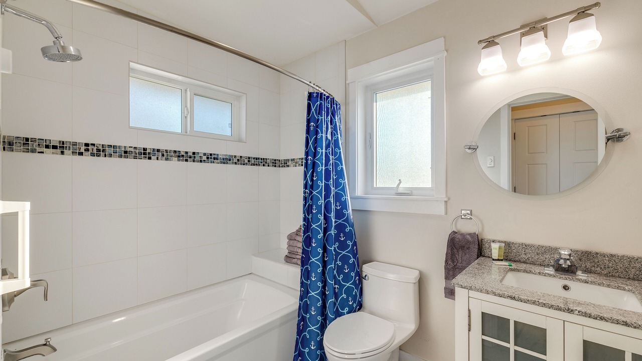 Photo of Bathroom in Birch Bay
