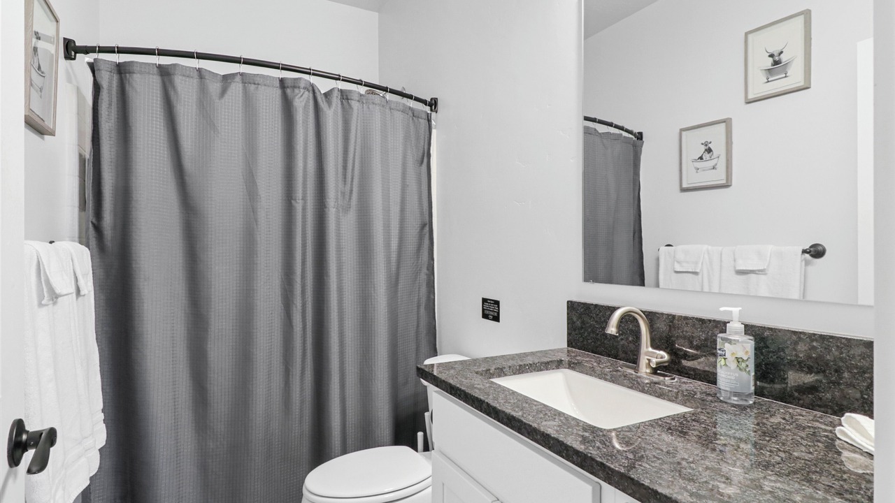 Photo of Bathroom in Caldwell