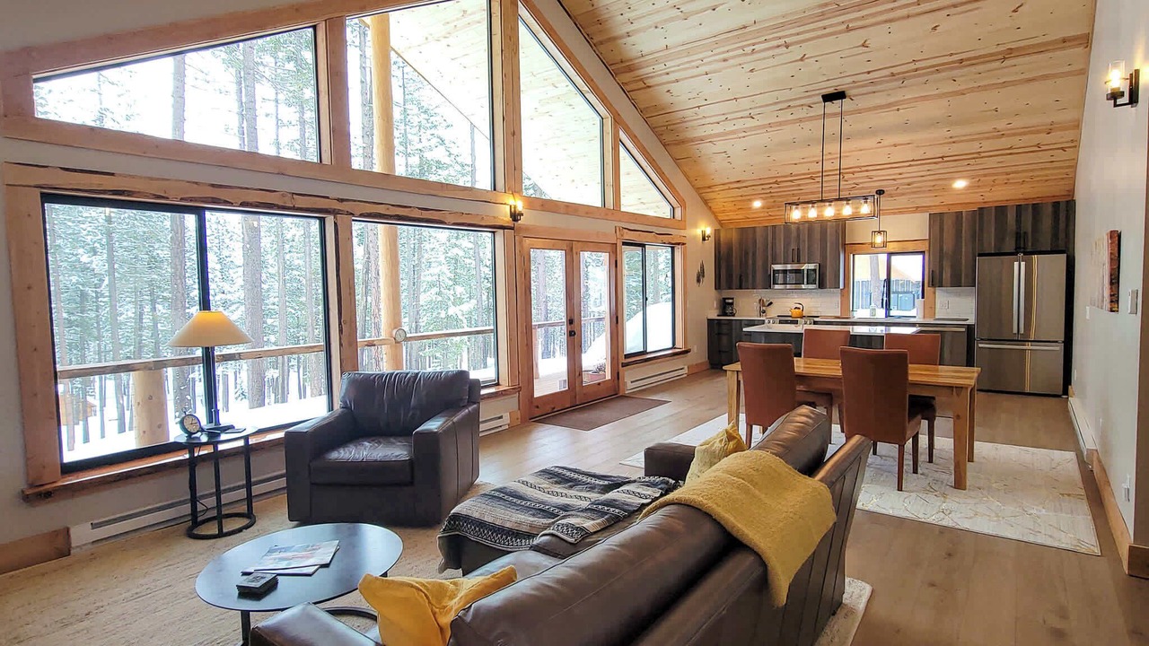 Photo of Livingroom in Winthrop