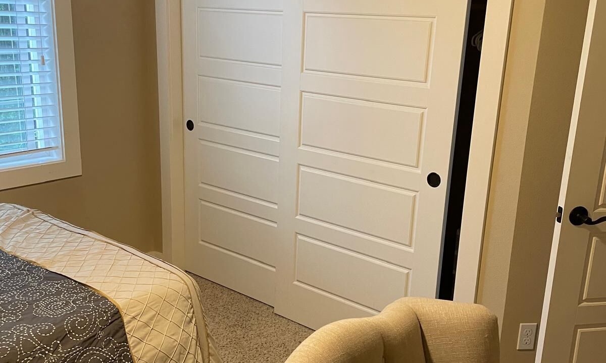 Photo of Bedroom in Lakewood