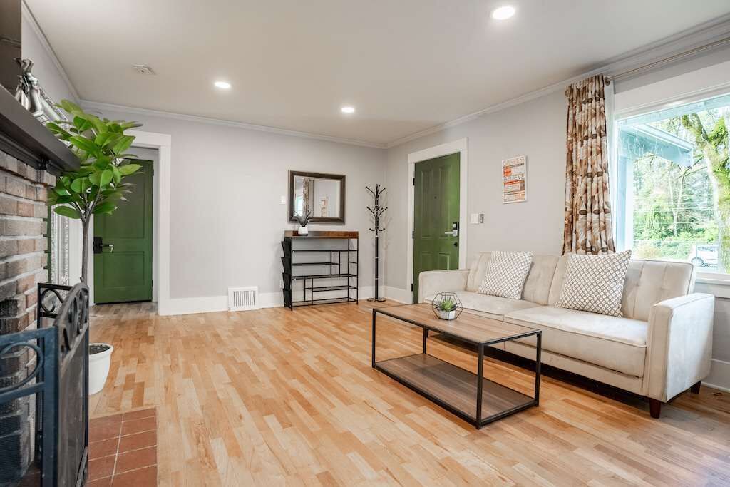 Photo of Bedroom in Monta Vista