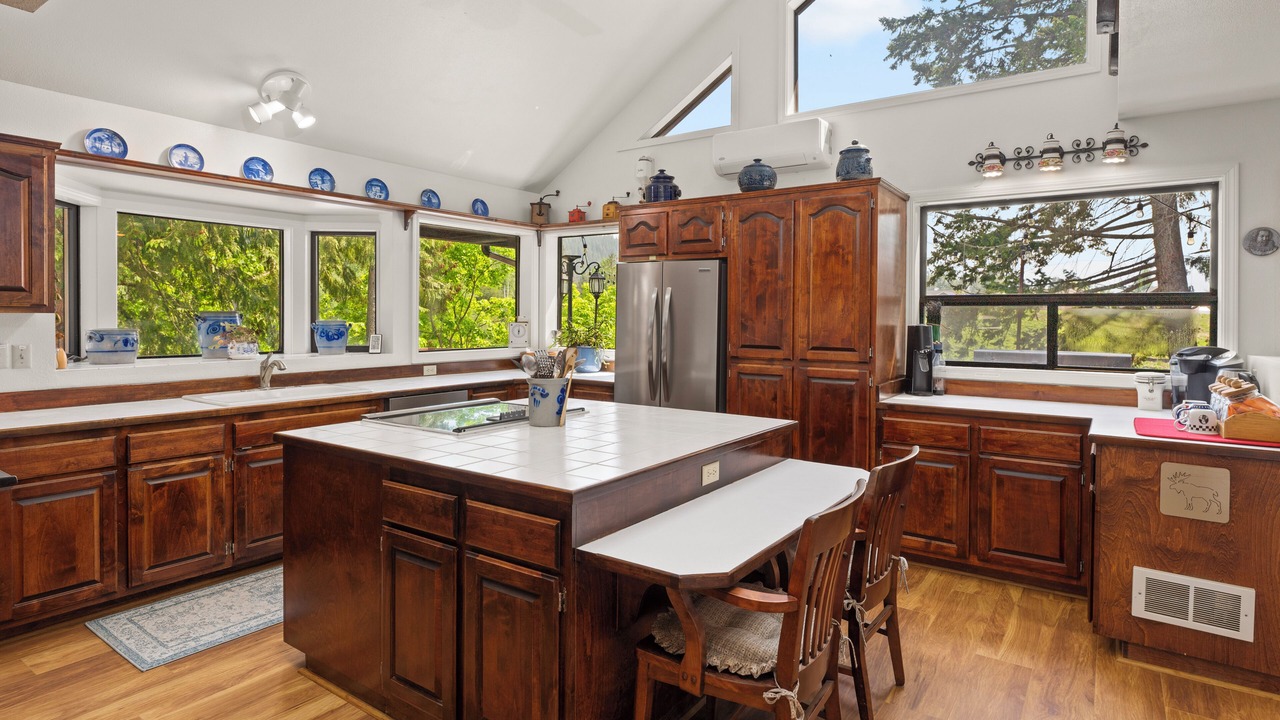 Photo of Kitchen in Ponder Point