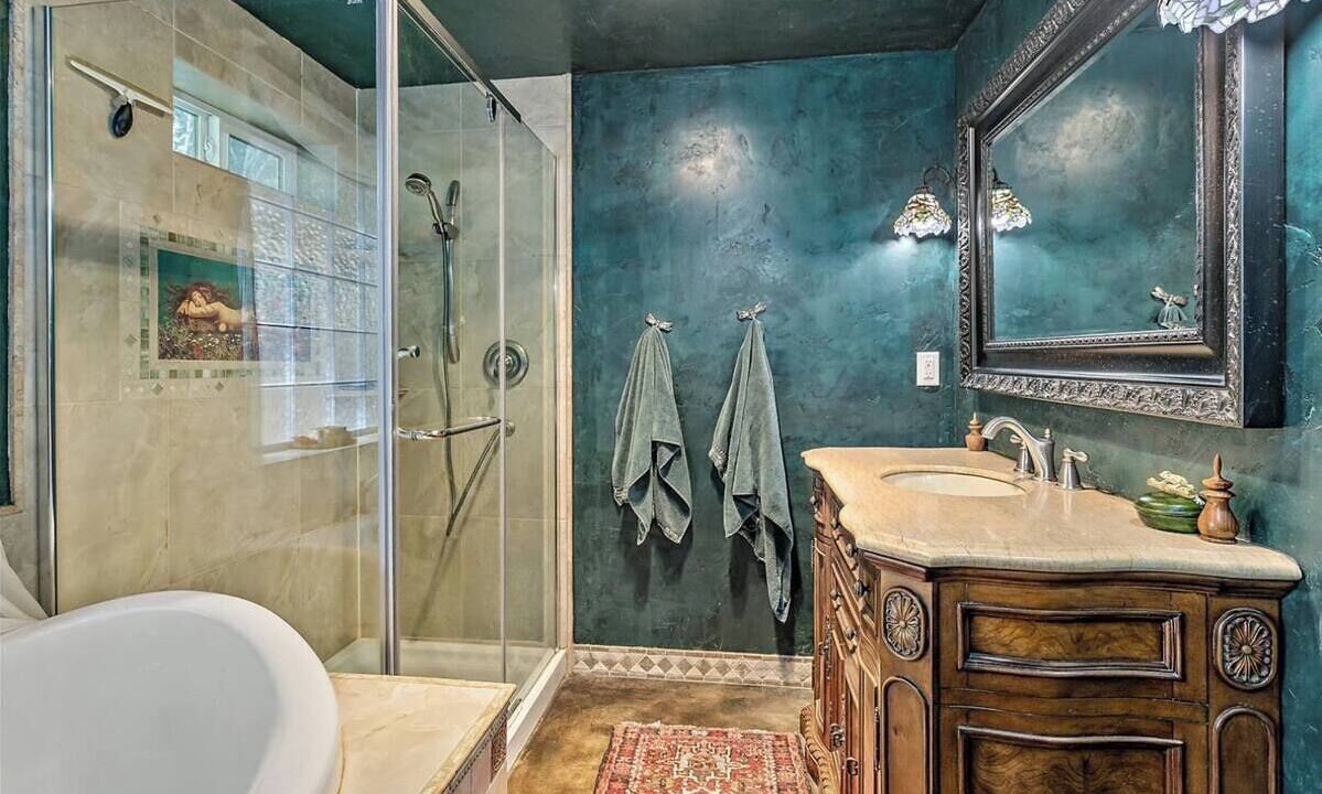 Photo of Bathroom in Ashland
