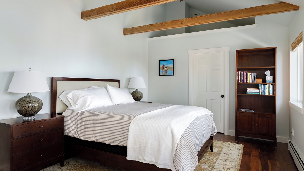 Photo of Bedroom in Langley