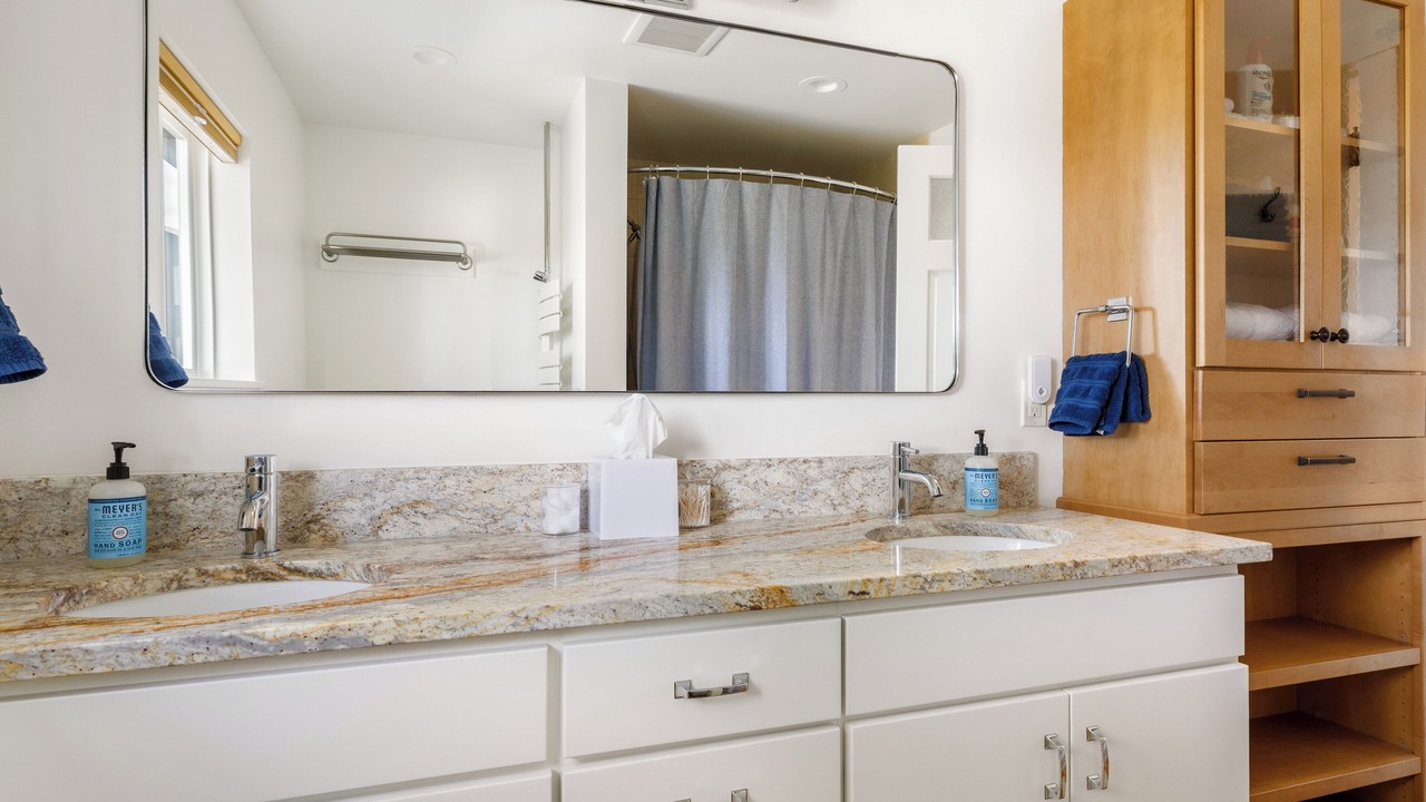 Photo of Bathroom in Langley