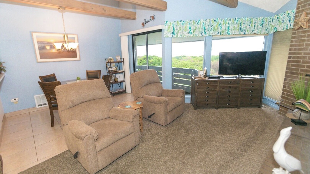 Photo of Livingroom in Ocean Shores
