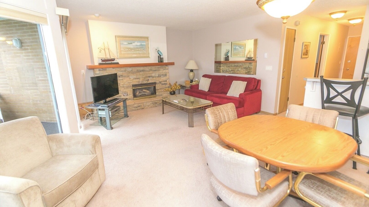 Photo of Livingroom in Ocean Shores