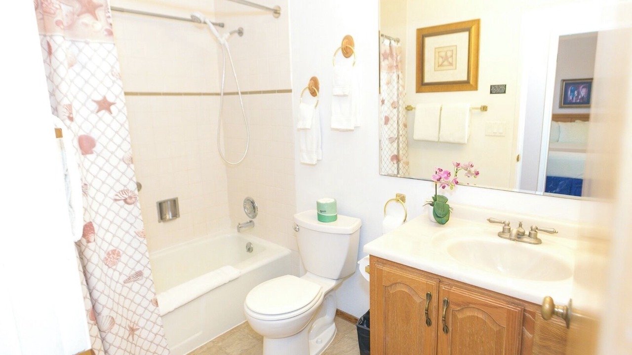 Photo of Bathroom in Ocean Shores