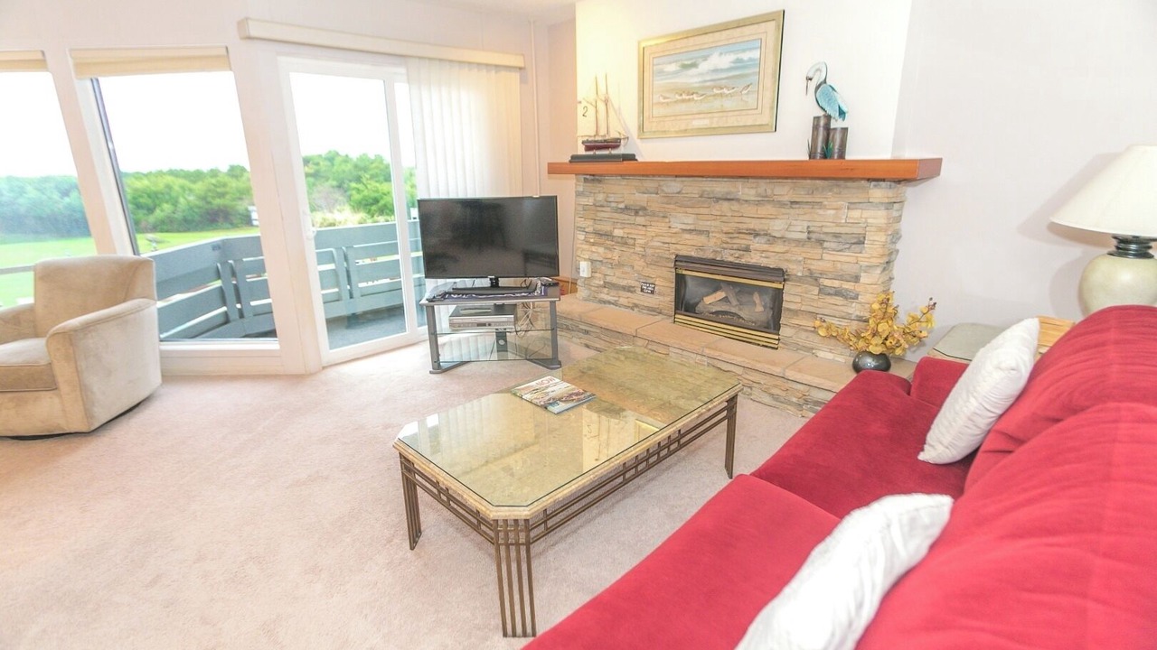 Photo of Livingroom in Ocean Shores