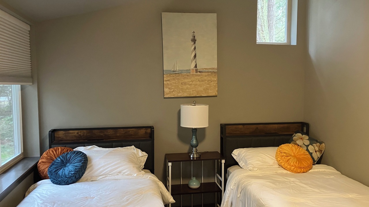 Photo of Bedroom in Coupeville