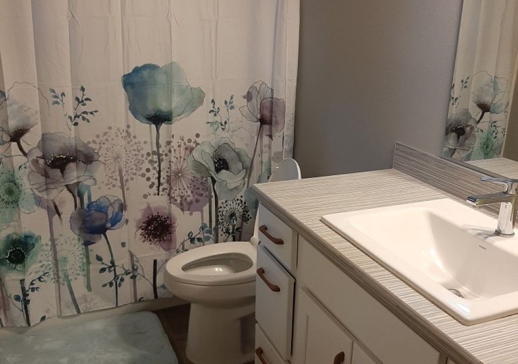 Photo of Bathroom in Coupeville