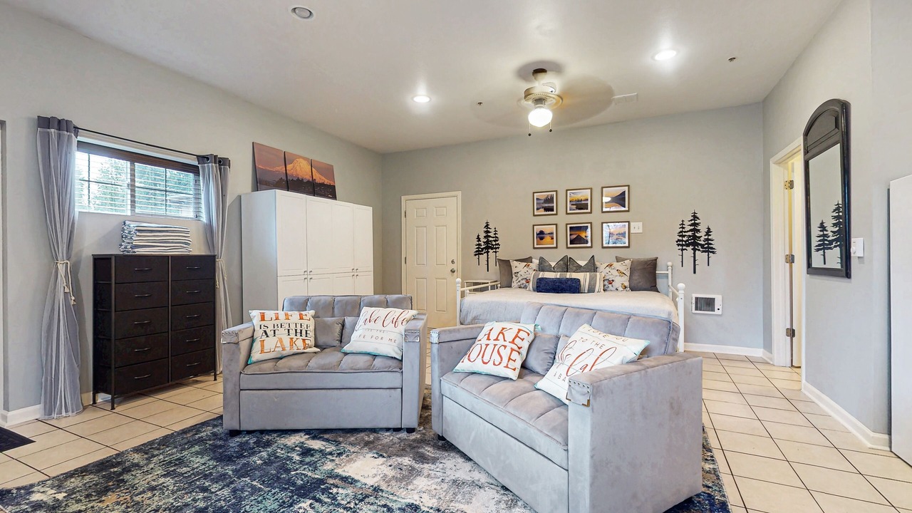 Photo of Bedroom in Bonney Lake