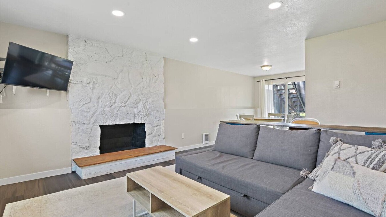 Photo of Livingroom in Nevada - Lidgerwood