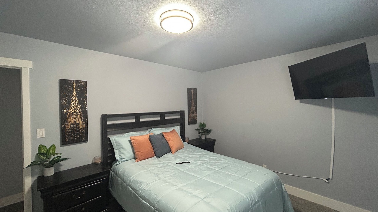 Photo of Bedroom in Lakewood