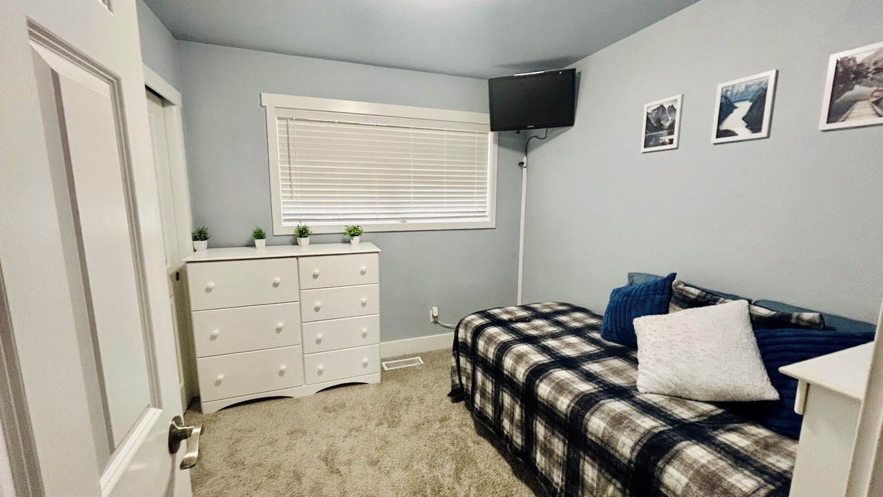 Photo of Bedroom in Lakewood