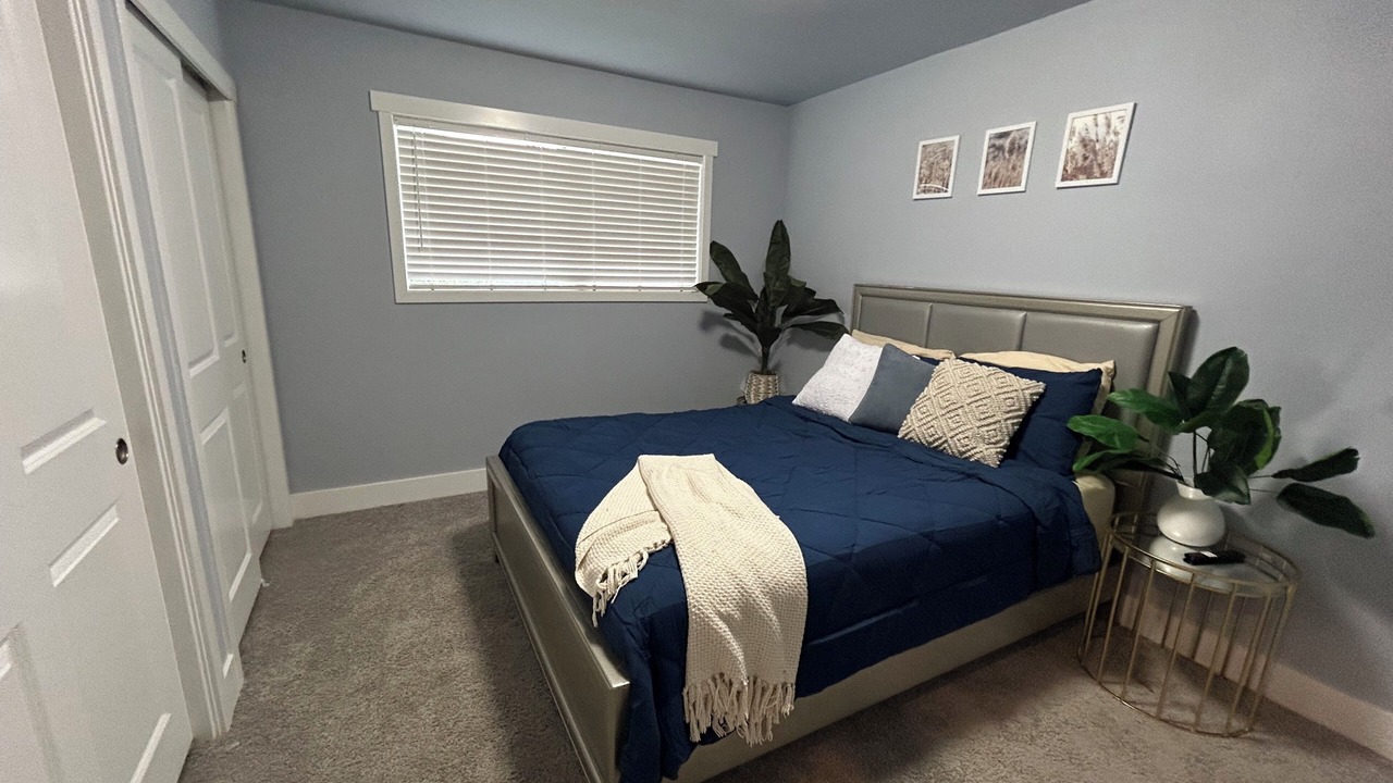 Photo of Bedroom in Lakewood