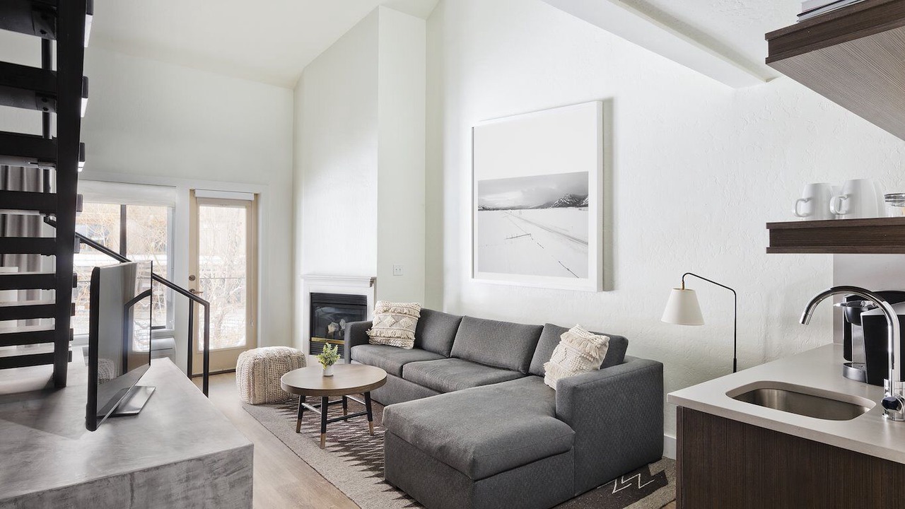 Photo of Livingroom in Teton Village