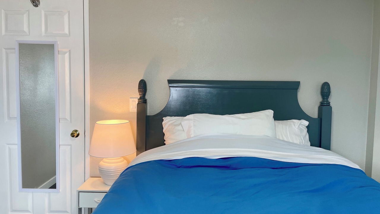 Photo of Bedroom in Silverdale