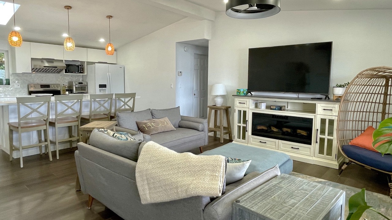 Photo of Livingroom in Silverdale