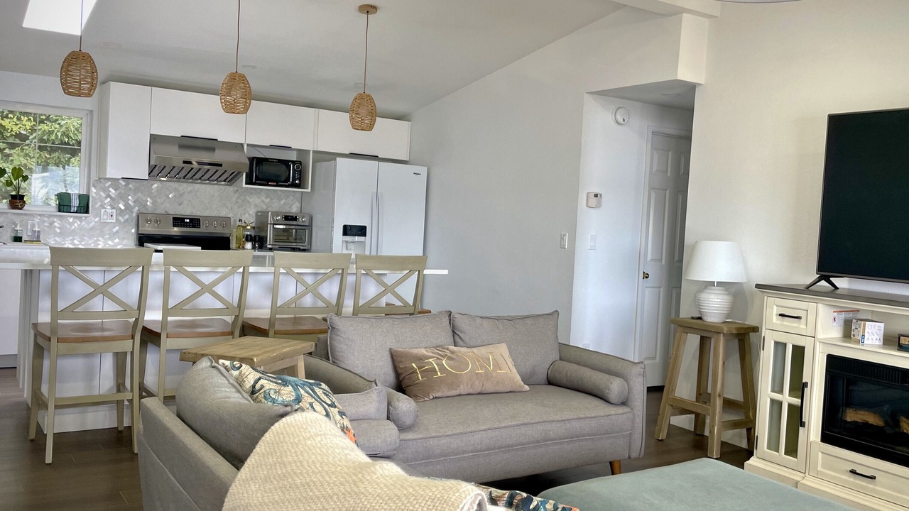 Photo of Livingroom in Silverdale