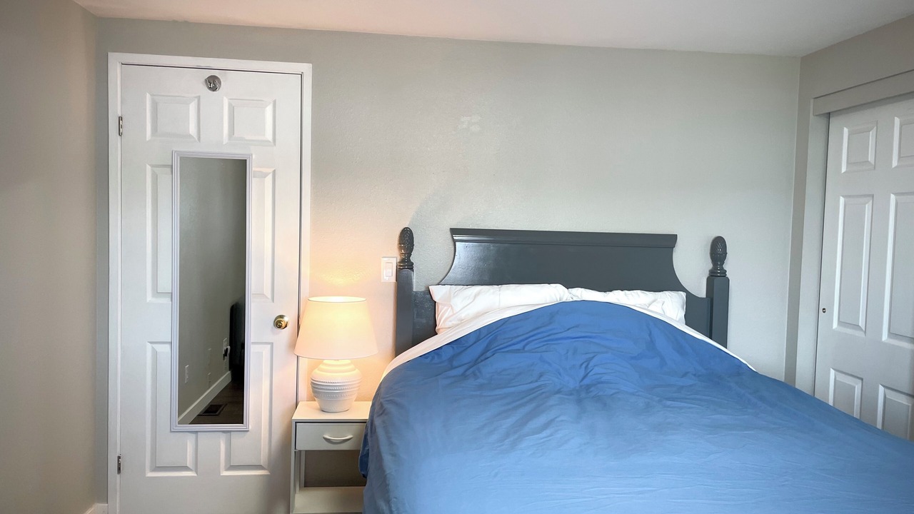 Photo of Bedroom in Silverdale