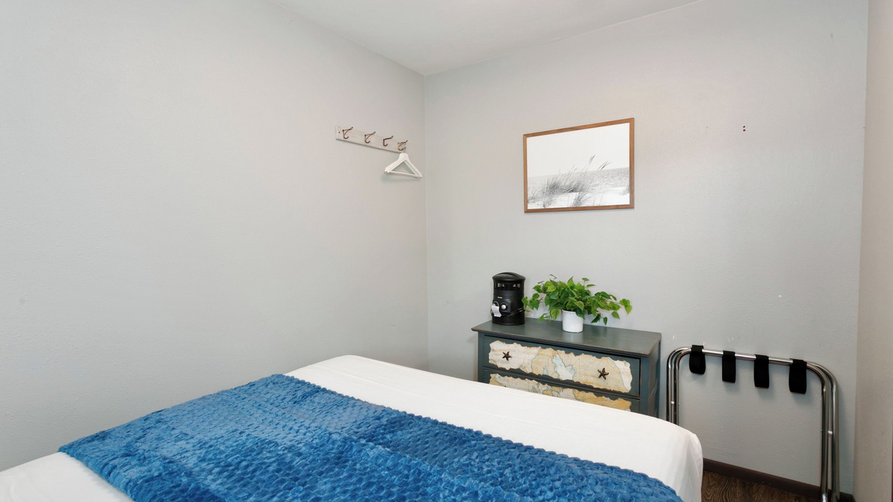 Photo of Bedroom in Grayland
