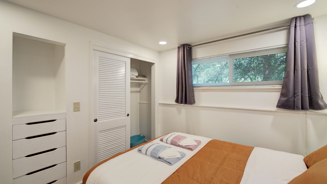 Photo of Bedroom in Mercer Island