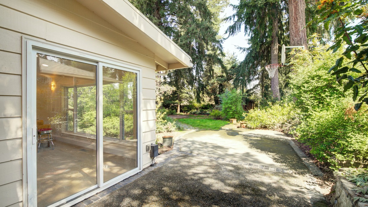 Photo of Patio Balcony in Mercer Island
